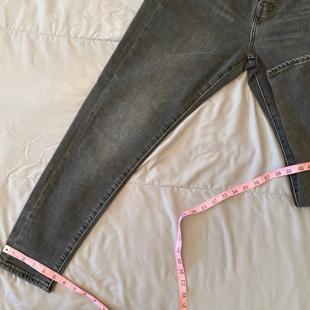 Levi’s Women’s Jeans Wedgie Skinny Gray Black Size 28 NWT - Picture 8 of 9